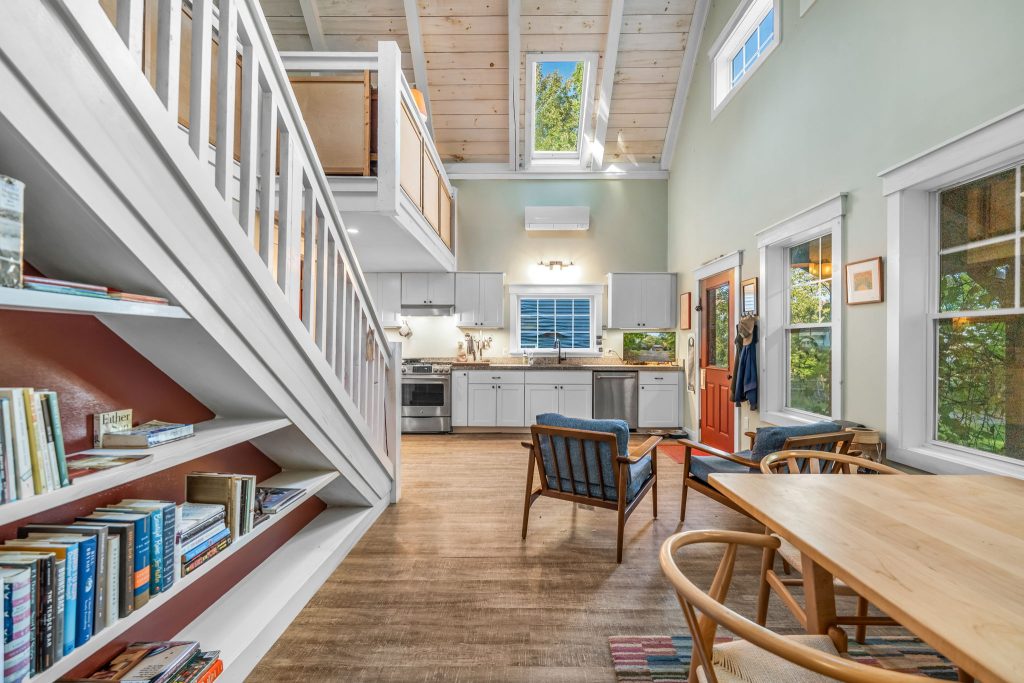 21-web-or-mls-633-morgan-bay-rd